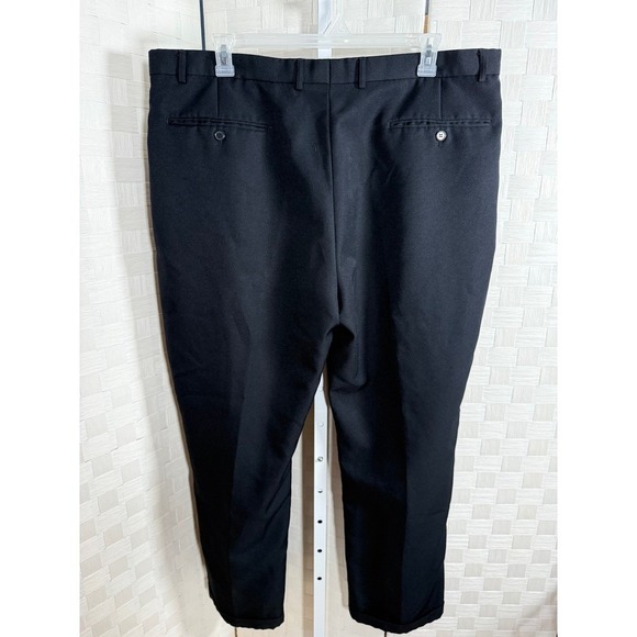 VICTORIO CUTURE Mens Black Wrinkle Resistant Pleated Dress Pants 44x32 Polyester - Picture 2 of 4